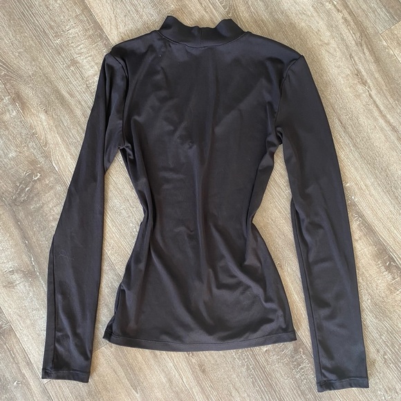 BLACK TOP (XS) - Picture 4 of 4